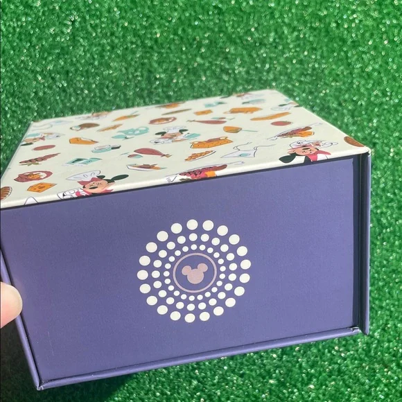 Dooney & Bourke Limited Release Magic Band- White and Multicolor - Picture 8 of 8